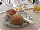 09-bread002